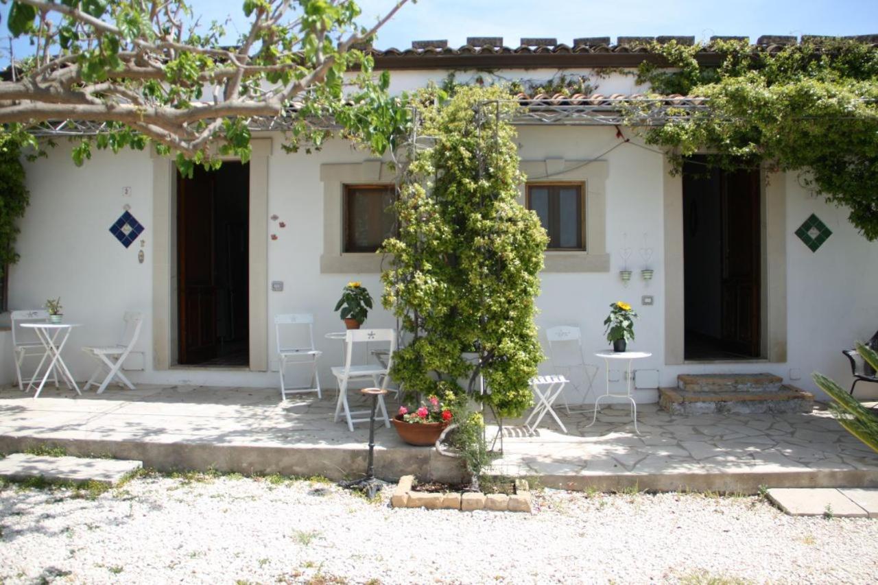 Il Casale Residence Plemmirio Extérieur photo